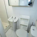 Spacious 3 Bed Apartment, Nw6